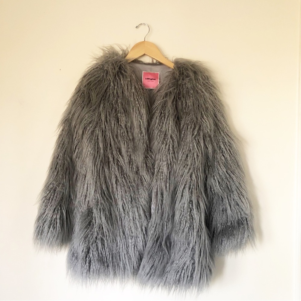 Kate Spade New York Shadowfrost Faux Fur Coat - Picture 4 of 8